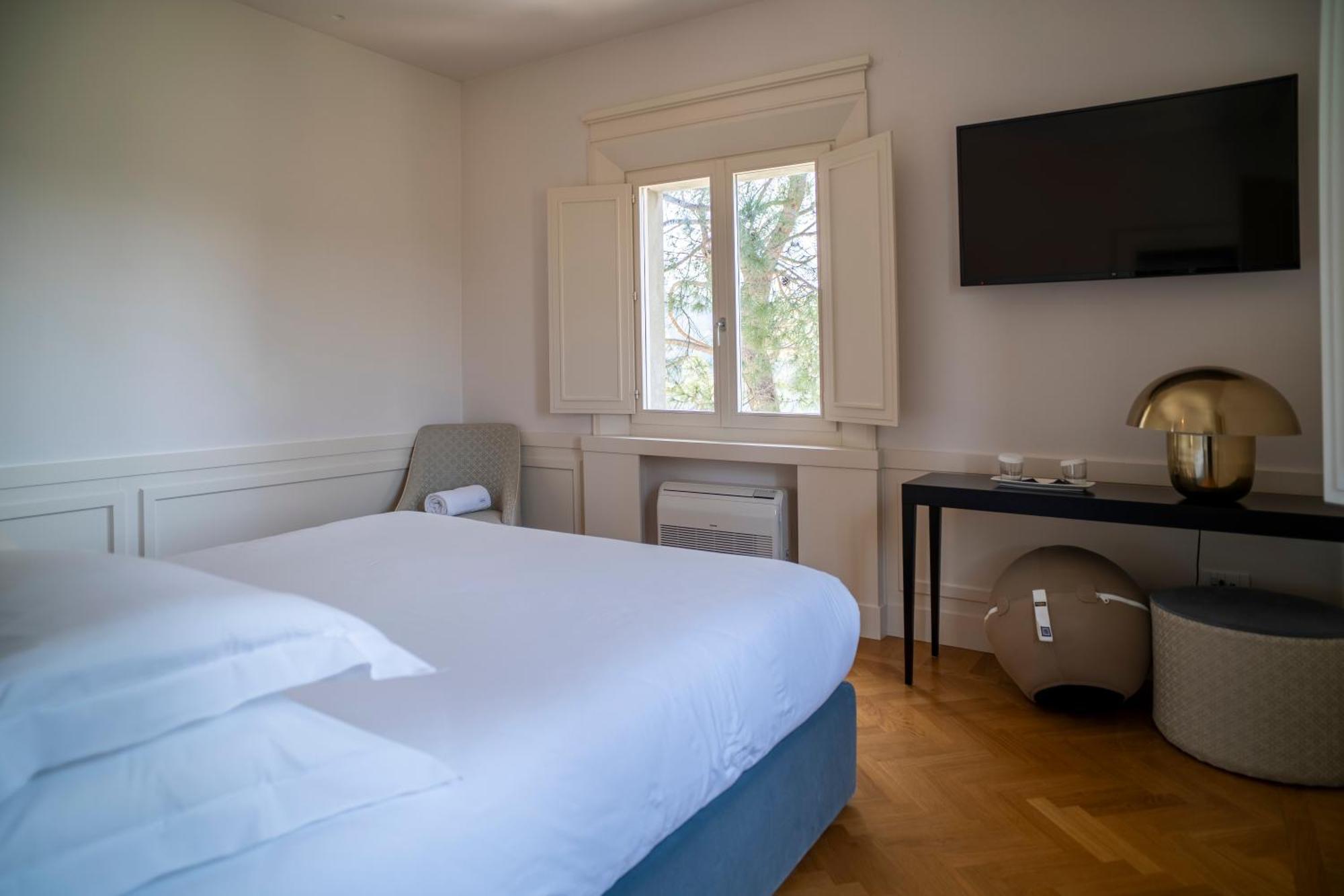 Boutique Hotel Villa Monty Banks Cesena Exteriér fotografie